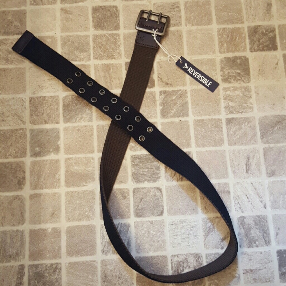 NWT reversible belt